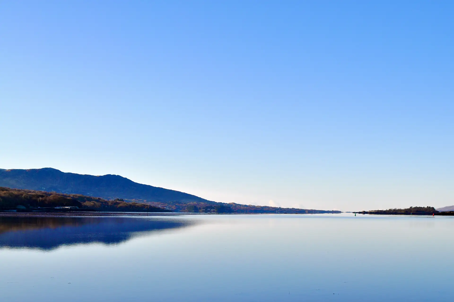Ireland, mountain landscape over a lake